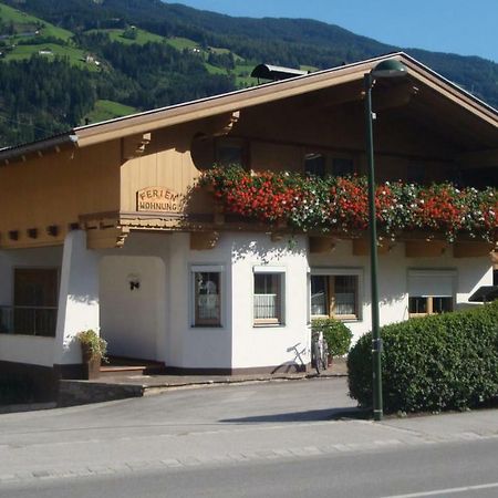 Apartament Haus Waldner Aschau Im Zillertal Zewnętrze zdjęcie